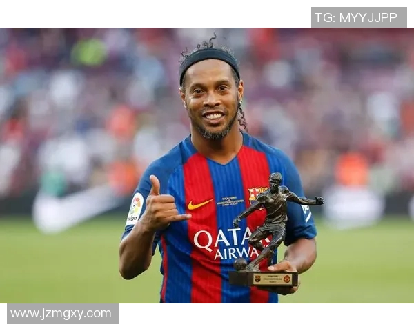 巴萨球星卡片足球队盒全新发布 揭开传奇球员收藏热潮